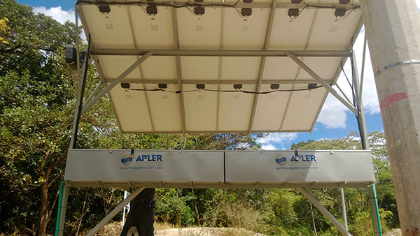vista posterior montaje panel solar