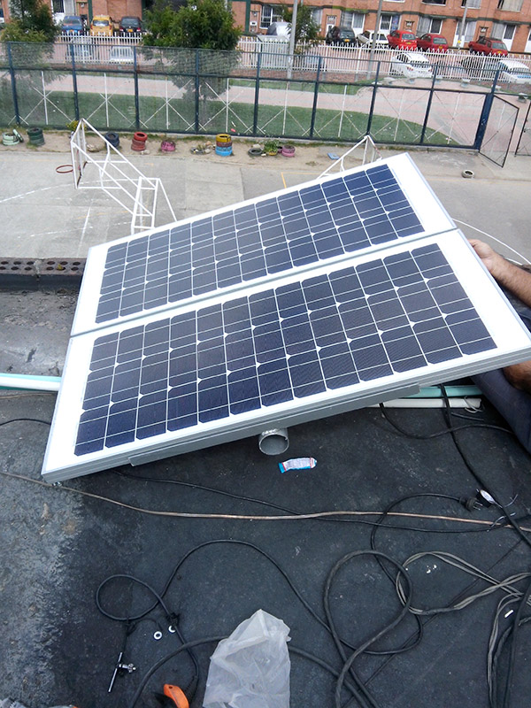 panel solar instalado