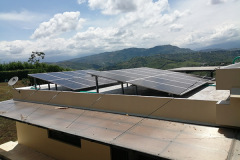 panel solar en terraza amplia
